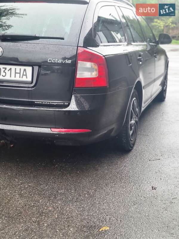 Универсал Skoda Octavia 2011 в Збараже