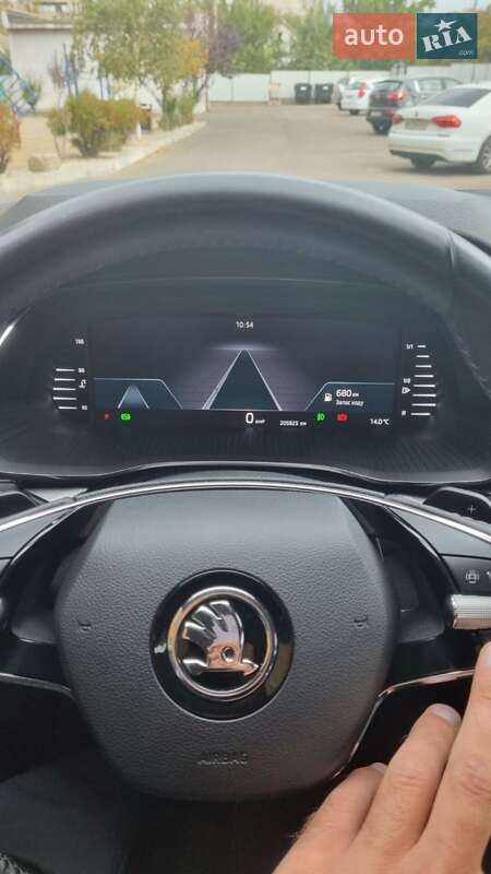 Универсал Skoda Octavia 2021 в Николаеве