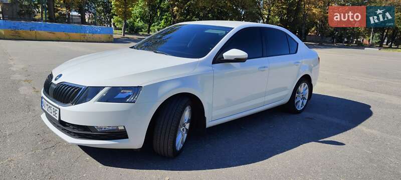 Ліфтбек Skoda Octavia 2018 в Лозовій