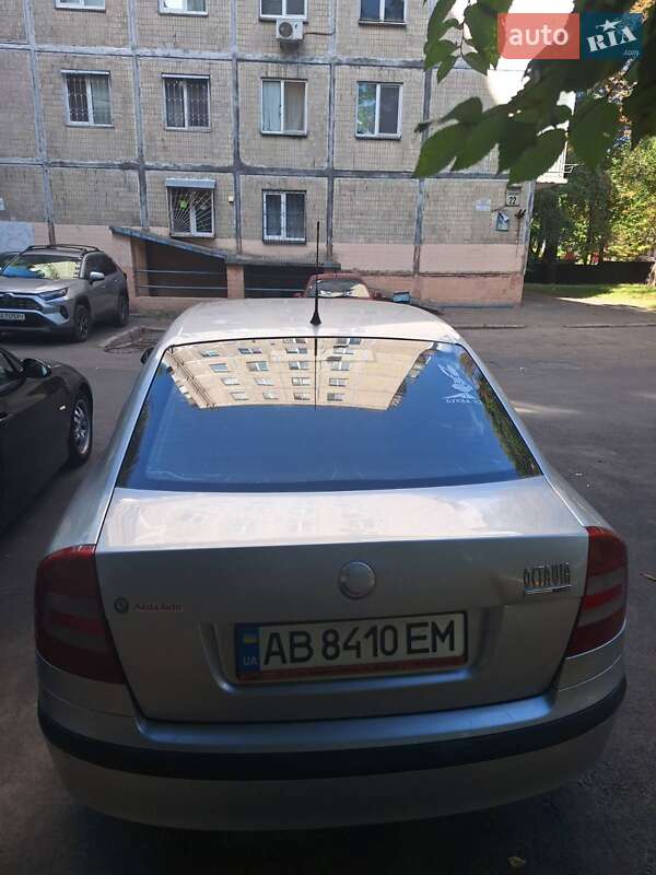 Лифтбек Skoda Octavia 2008 в Киеве