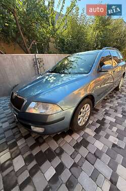 Універсал Skoda Octavia 2007 в Гадячі