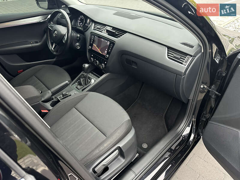 Универсал Skoda Octavia 2019 в Мукачево