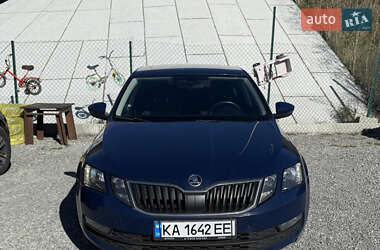 Лифтбек Skoda Octavia 2017 в Тернополе