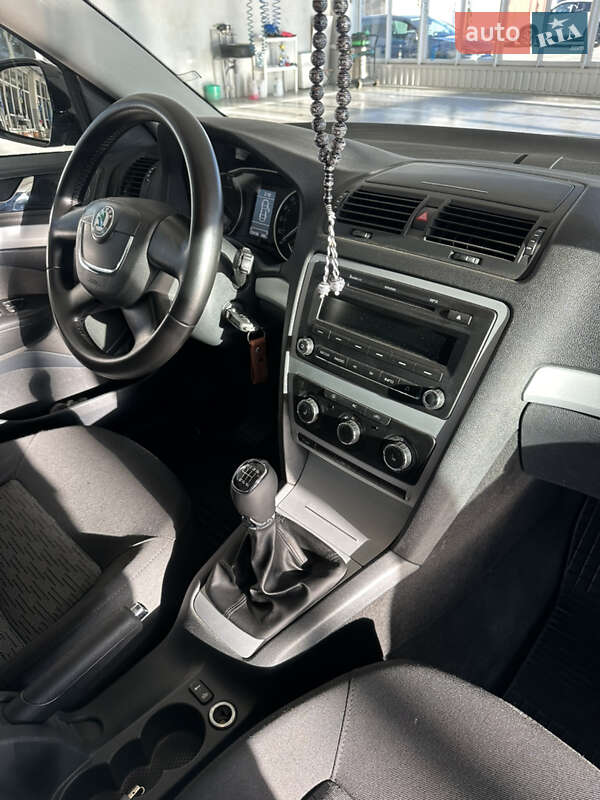 Универсал Skoda Octavia 2010 в Николаеве