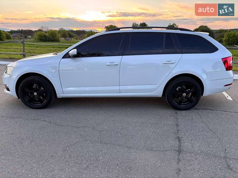 Універсал Skoda Octavia 2018 в Ромнах