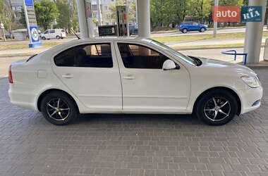 Лифтбек Skoda Octavia 2011 в 