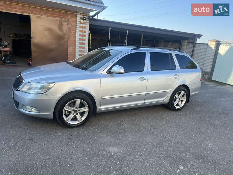 Універсал Skoda Octavia 2012 в Вінниці