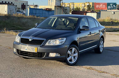 Лифтбек Skoda Octavia 2010 в 