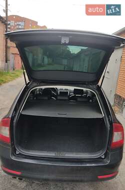 Универсал Skoda Octavia 2011 в 