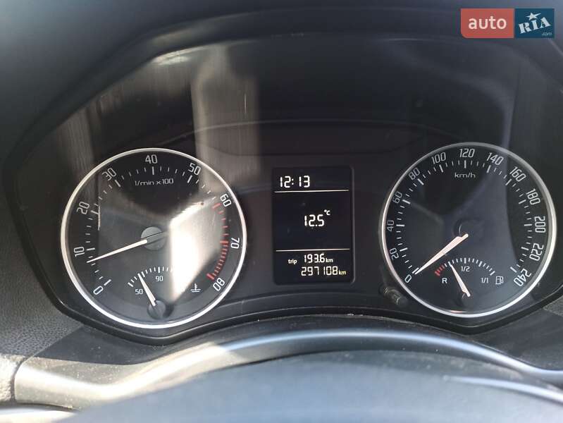 Лифтбек Skoda Octavia 2008 в Сарнах