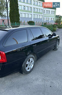 Универсал Skoda Octavia 2012 в 