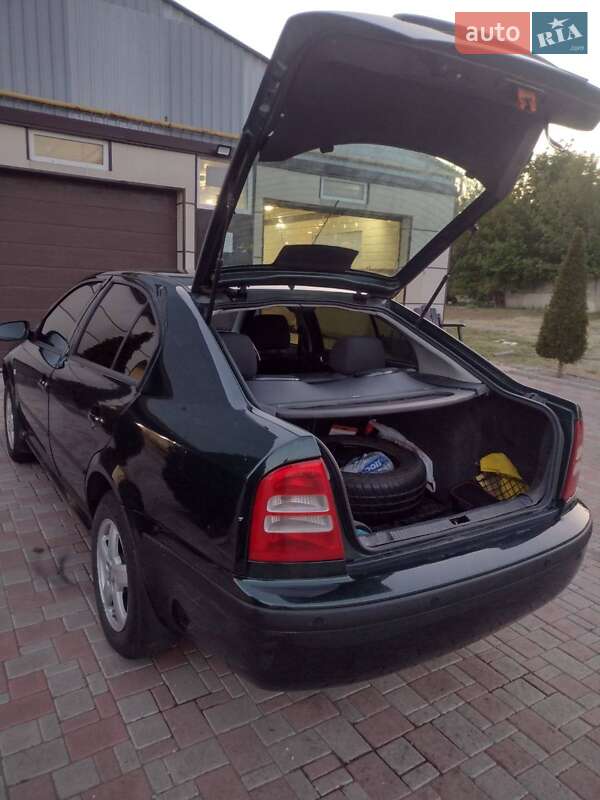 Лифтбек Skoda Octavia 2005 в Павлограде