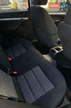 Ліфтбек Skoda Octavia 2010 в  фото 13 Ліфтбек Skoda Octavia 2010 в