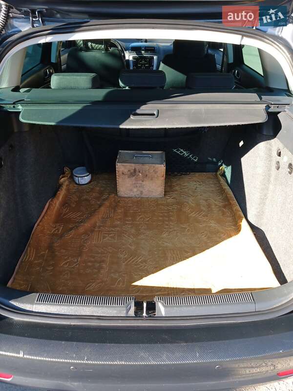 Универсал Skoda Octavia 2012 в Ровно