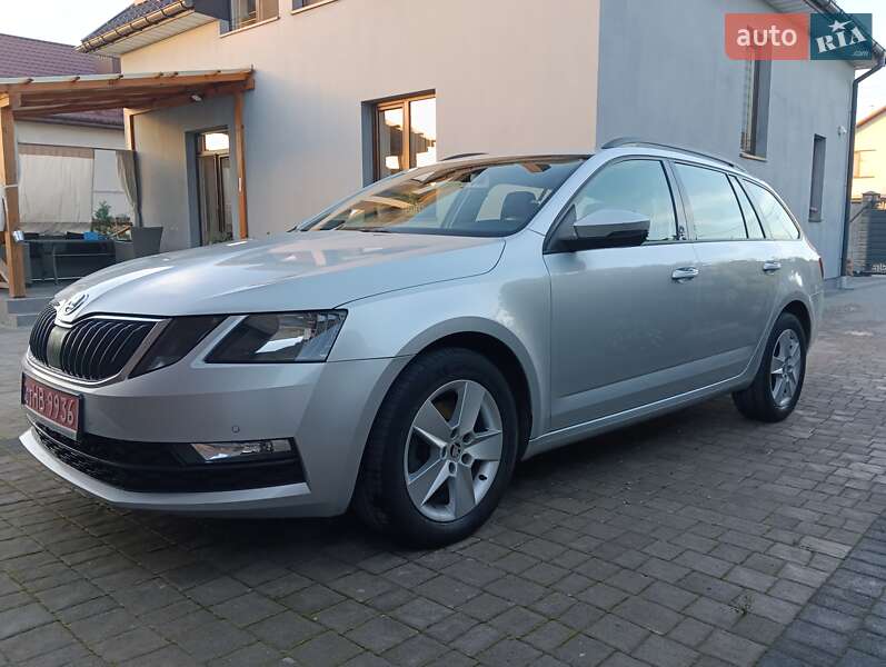 Універсал Skoda Octavia 2017 в Рівному