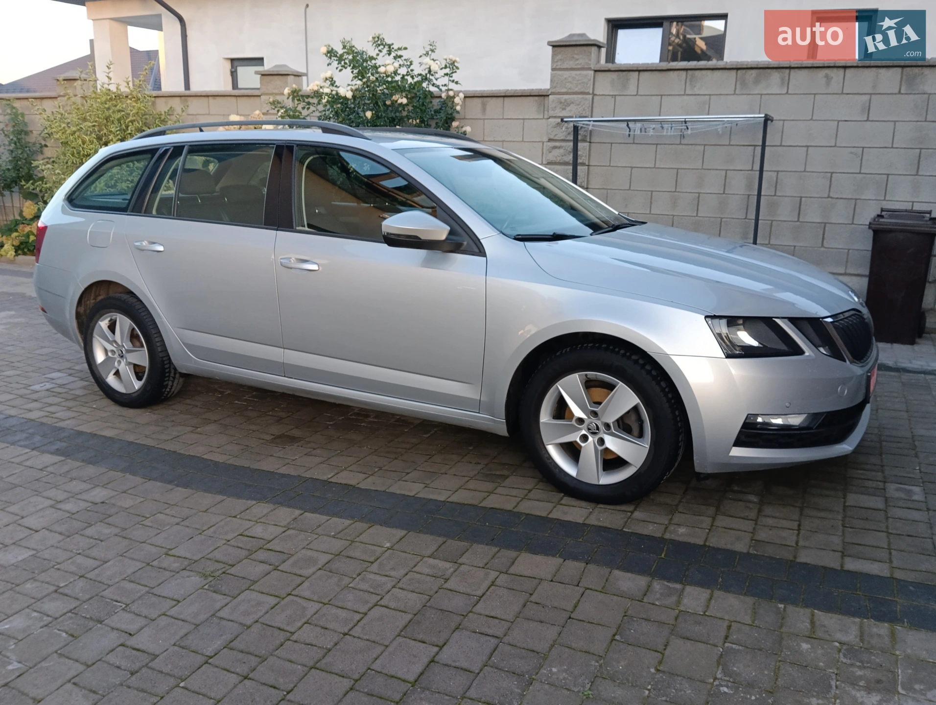 2017 Skoda Octavia - мініатюра 11