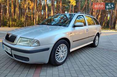 Універсал Skoda Octavia 2003 в Вараші