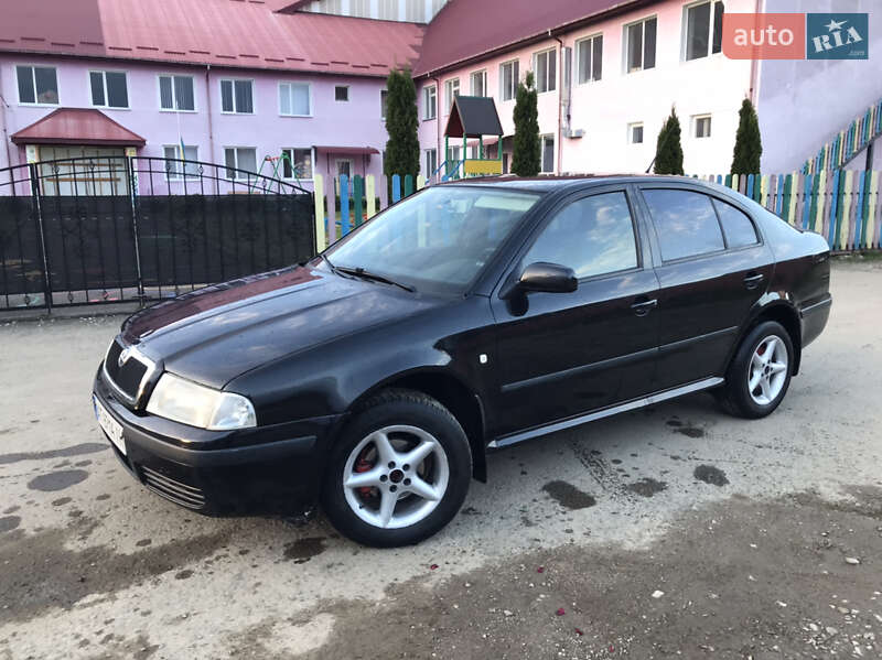 Лифтбек Skoda Octavia 2005 в Ивано-Франковске