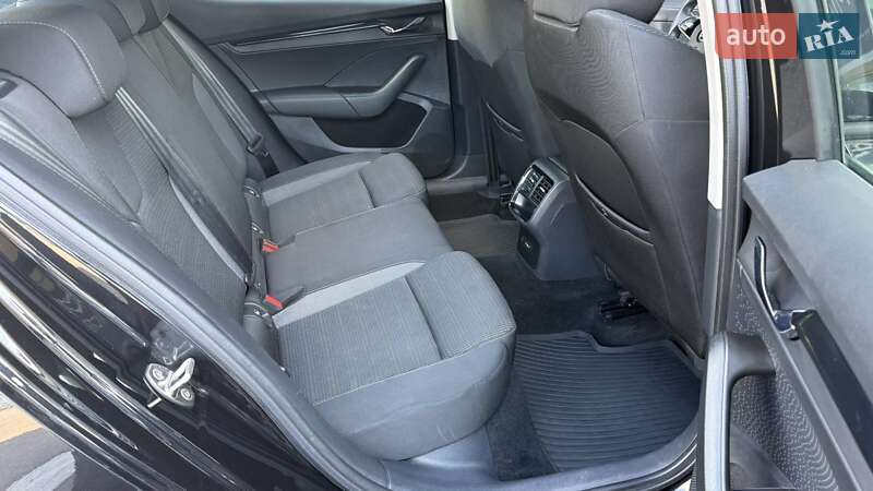 Лифтбек Skoda Octavia 2020 в Киеве фото 7 Лифтбек Skoda Octavia 2020 в Киеве