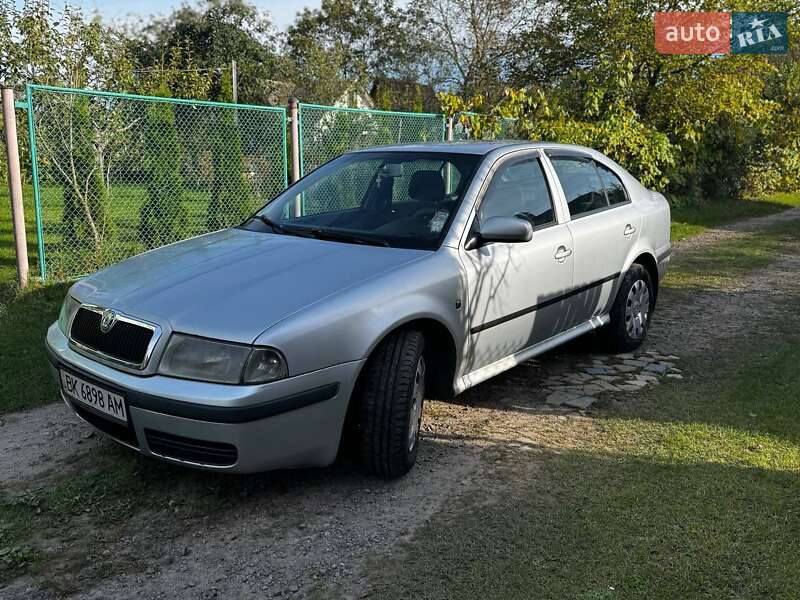 Універсал Skoda Octavia 2008 в Рівному