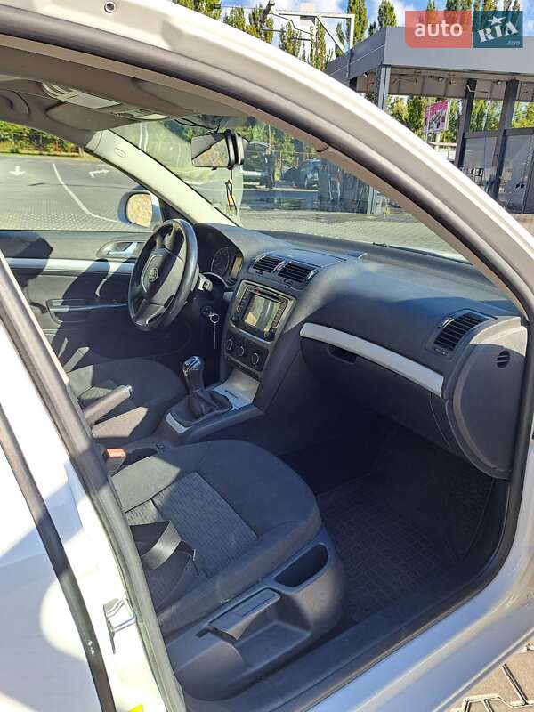 Ліфтбек Skoda Octavia 2011 в Вінниці