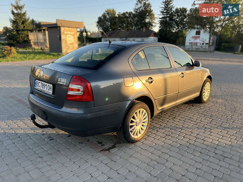 Лифтбек Skoda Octavia 2008 в Самборе