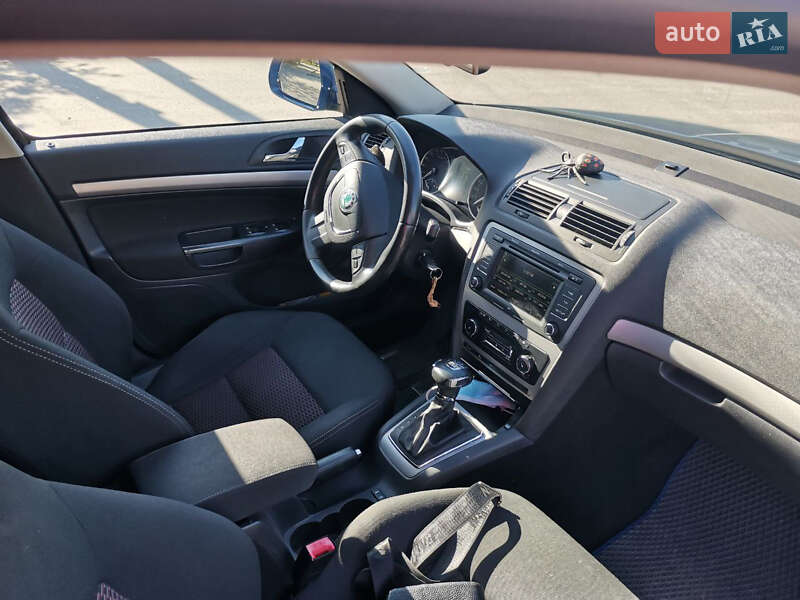 Ліфтбек Skoda Octavia 2011 в Дніпрі