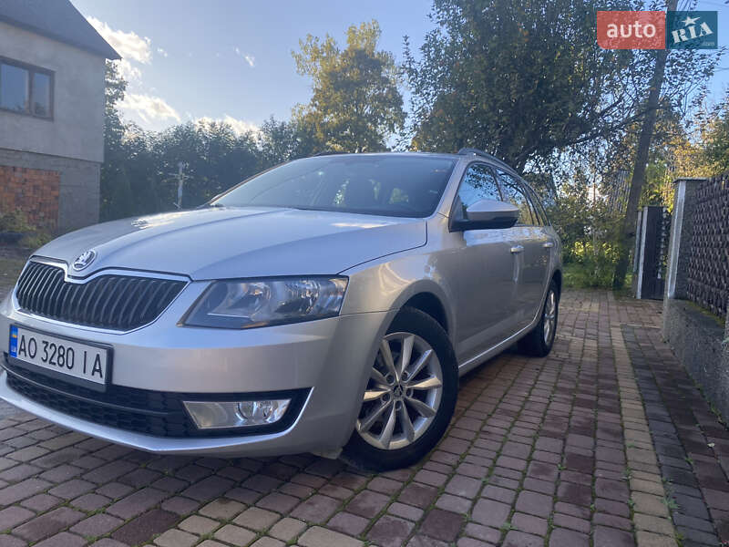 Универсал Skoda Octavia 2015 в 