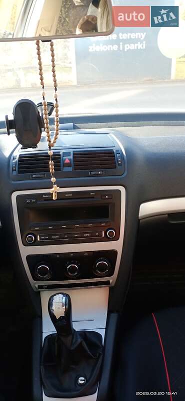 Лифтбек Skoda Octavia 2010 в Львове