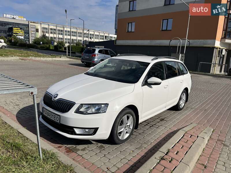 Універсал Skoda Octavia 2017 в Івано-Франківську