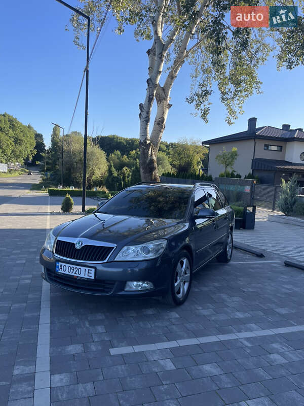 Универсал Skoda Octavia 2011 в Ужгороде
