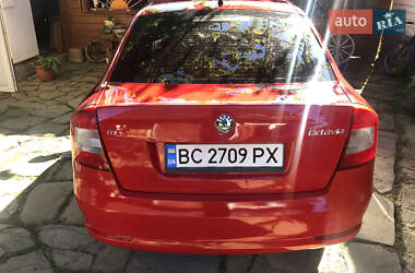 Лифтбек Skoda Octavia 2011 в 