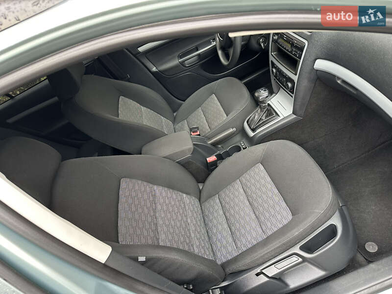 Универсал Skoda Octavia 2009 в Киеве
