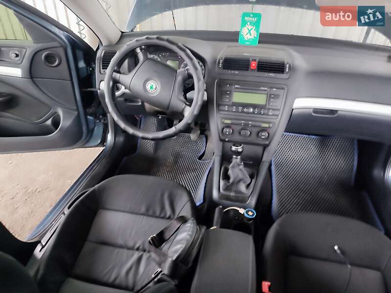 Универсал Skoda Octavia 2006 в Звягеле