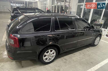 Универсал Skoda Octavia 2011 в 