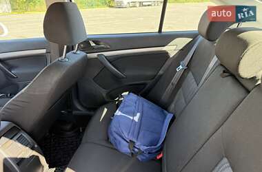 Лифтбек Skoda Octavia 2011 в 