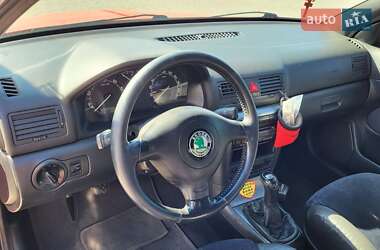Лифтбек Skoda Octavia 2008 в 