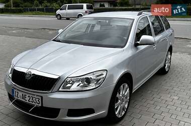 Универсал Skoda Octavia 2009 в 