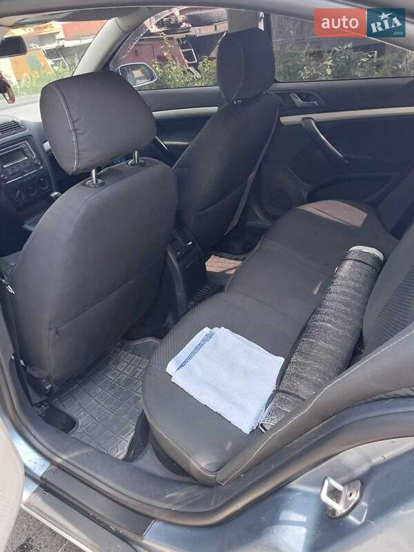 Лифтбек Skoda Octavia 2007 в Киеве фото 4 Лифтбек Skoda Octavia 2007 в Киеве