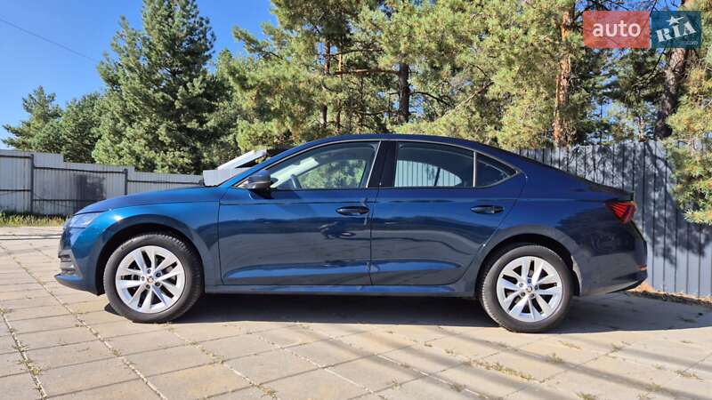 Лифтбек Skoda Octavia 2022 в Киеве