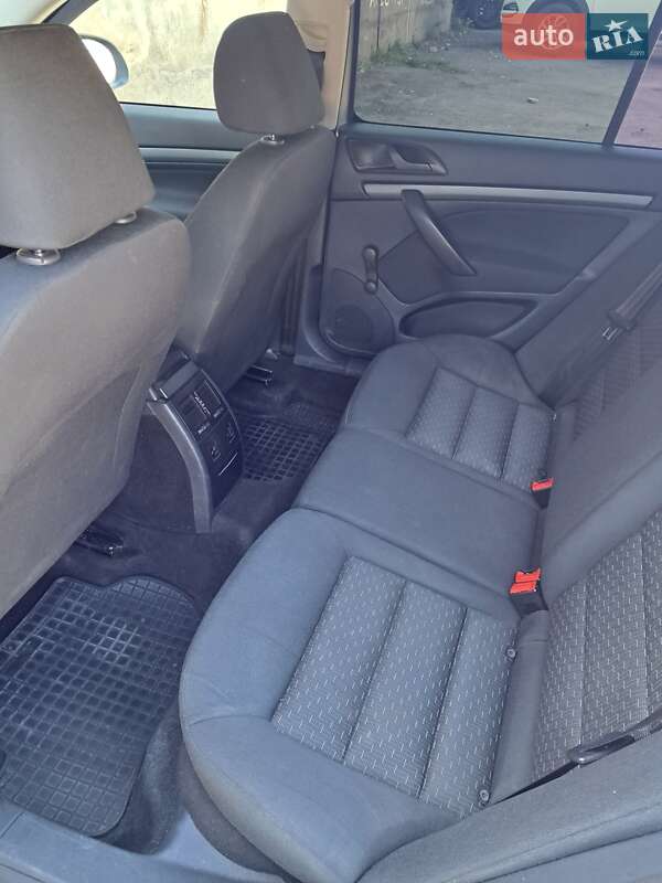 Универсал Skoda Octavia 2012 в Запорожье фото 6 Универсал Skoda Octavia 2012 в Запорожье