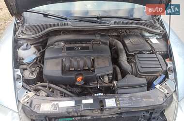 Ліфтбек Skoda Octavia 2004 в  фото 11 Ліфтбек Skoda Octavia 2004 в