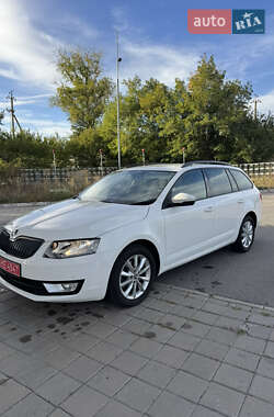 Универсал Skoda Octavia 2014 в Великой Багачке