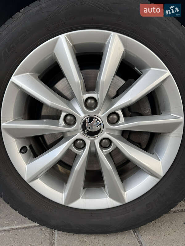 Универсал Skoda Octavia 2014 в Великой Багачке фото 10 Универсал Skoda Octavia 2014 в Великой Багачке