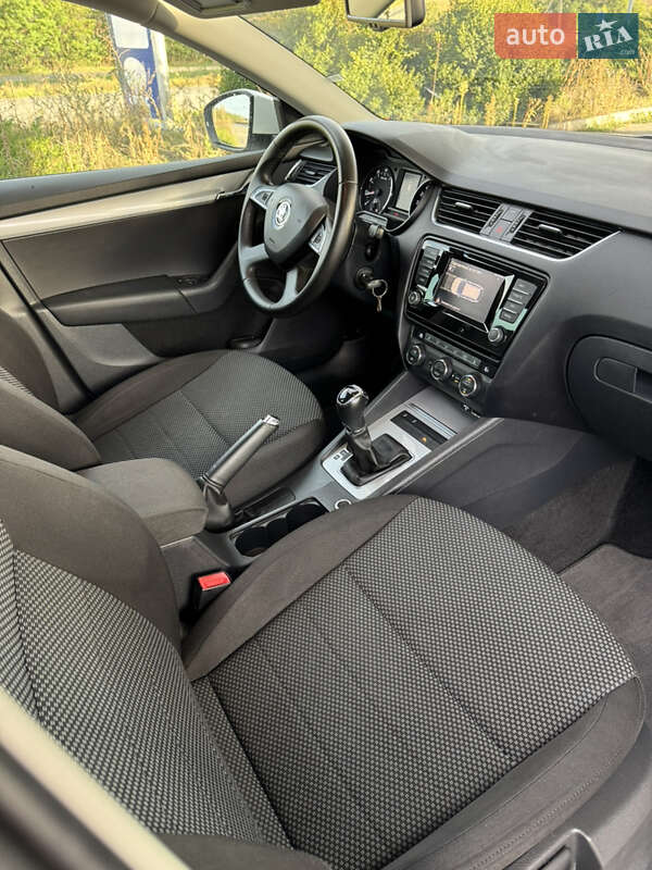 Универсал Skoda Octavia 2014 в Великой Багачке фото 14 Универсал Skoda Octavia 2014 в Великой Багачке