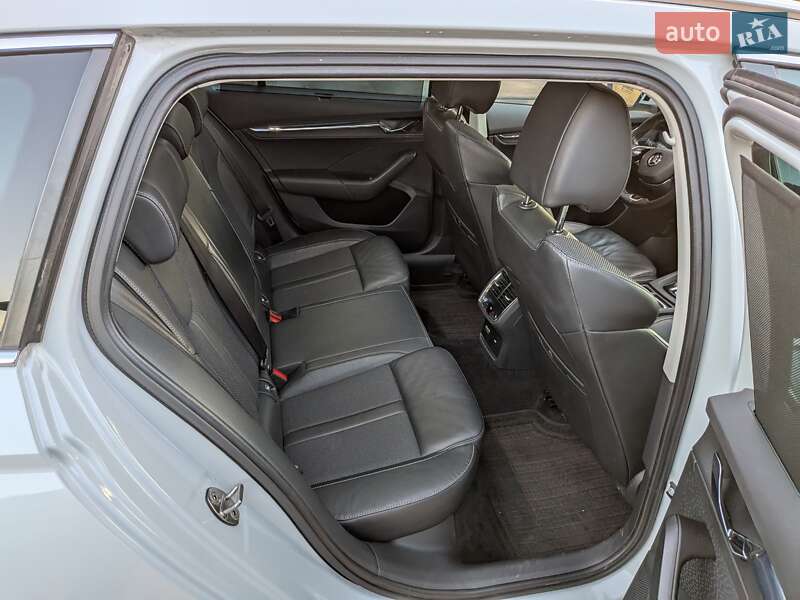 Универсал Skoda Octavia 2020 в Луцке