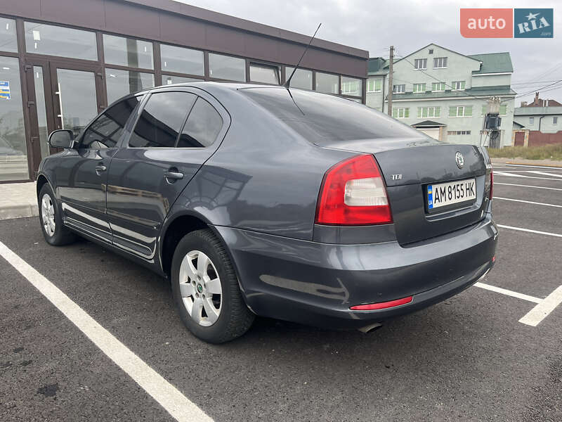 Лифтбек Skoda Octavia 2010 в Житомире