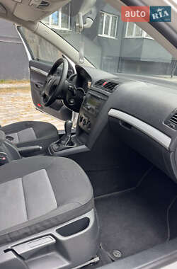 Лифтбек Skoda Octavia 2006 в 