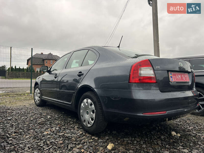 Лифтбек Skoda Octavia 2012 в Львове