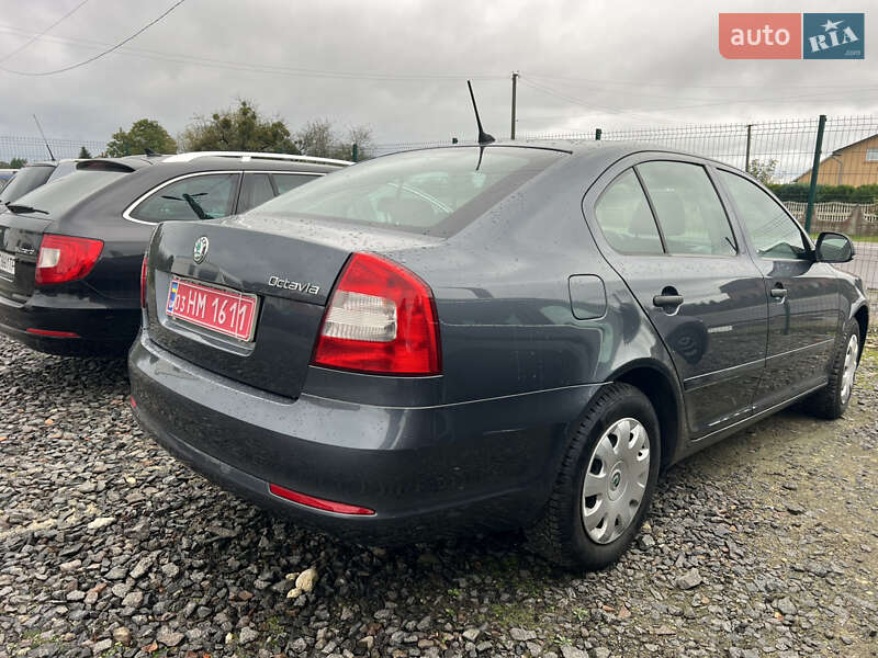 Лифтбек Skoda Octavia 2012 в Львове